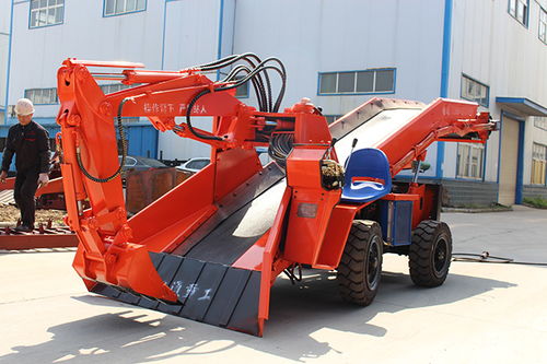 隧道扒渣機(jī) 隧道扒渣機(jī)生產(chǎn)廠家 襄陽(yáng)永力通扒渣機(jī)公司