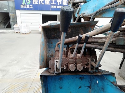 銷往重慶7成新二手舊扒渣機(jī),60輪胎皮帶扒渣機(jī)